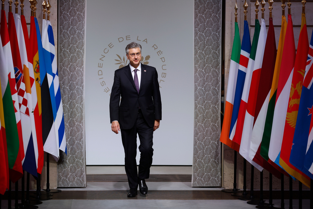 3d42066d18b4d4520d526363830e9d2f