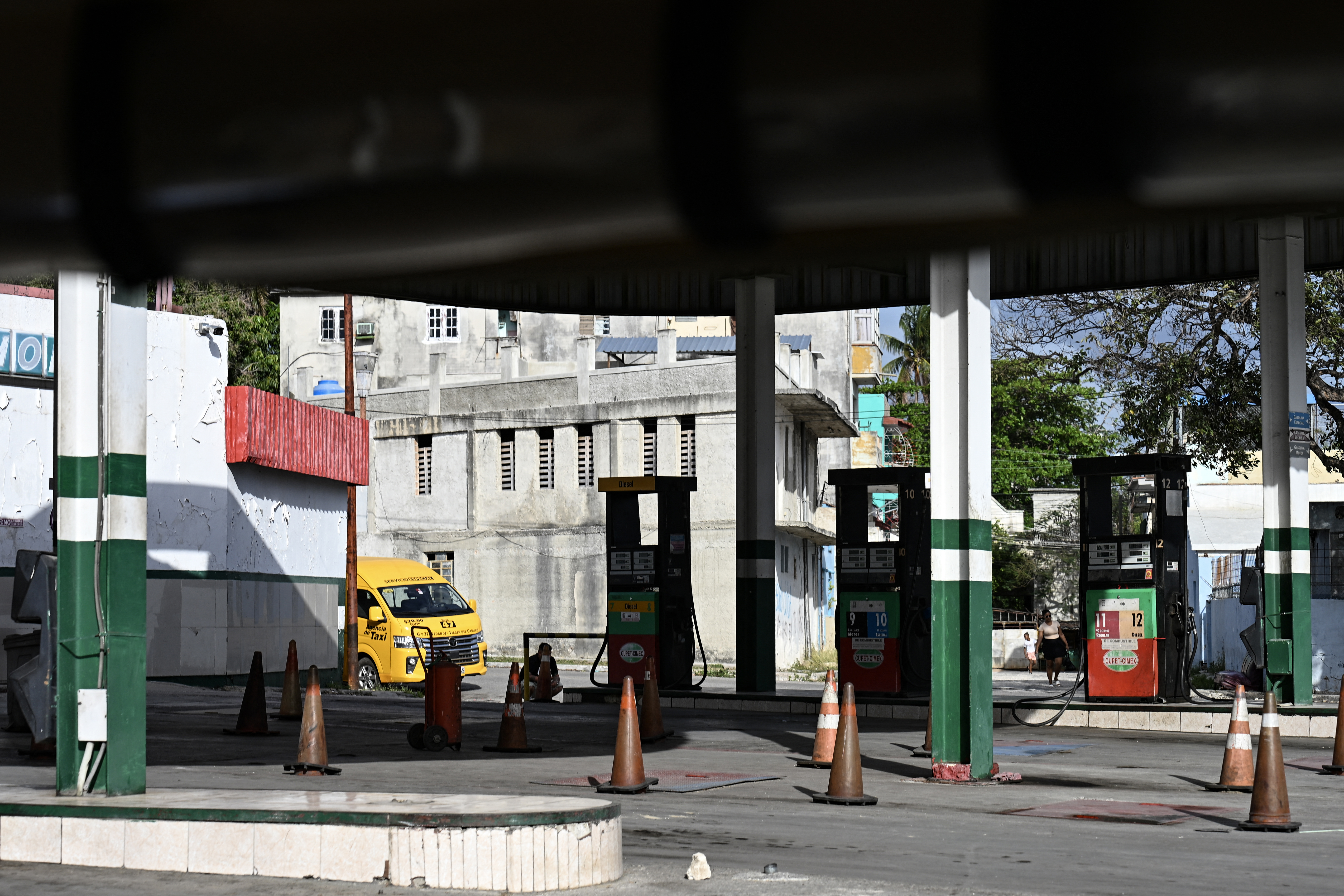 ca9bd8c4f6862722528bf0c0c892cd11-1